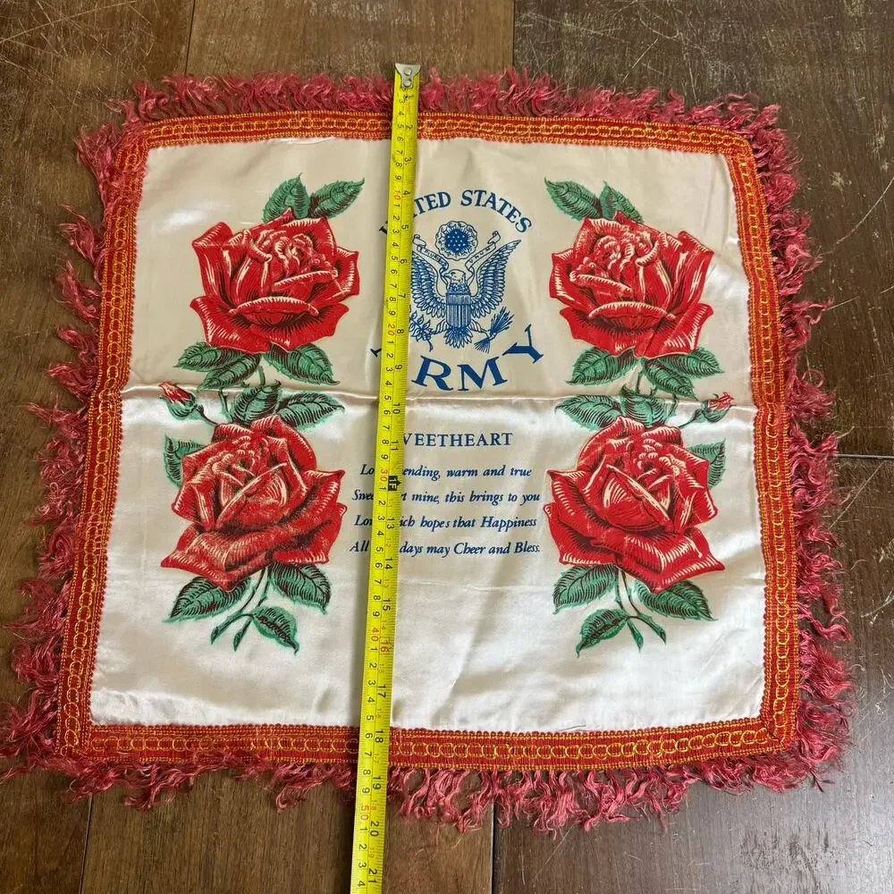Vintage WWII World War 2 U.S. Army‎ Sweetheart Satin pillow case Souvenir